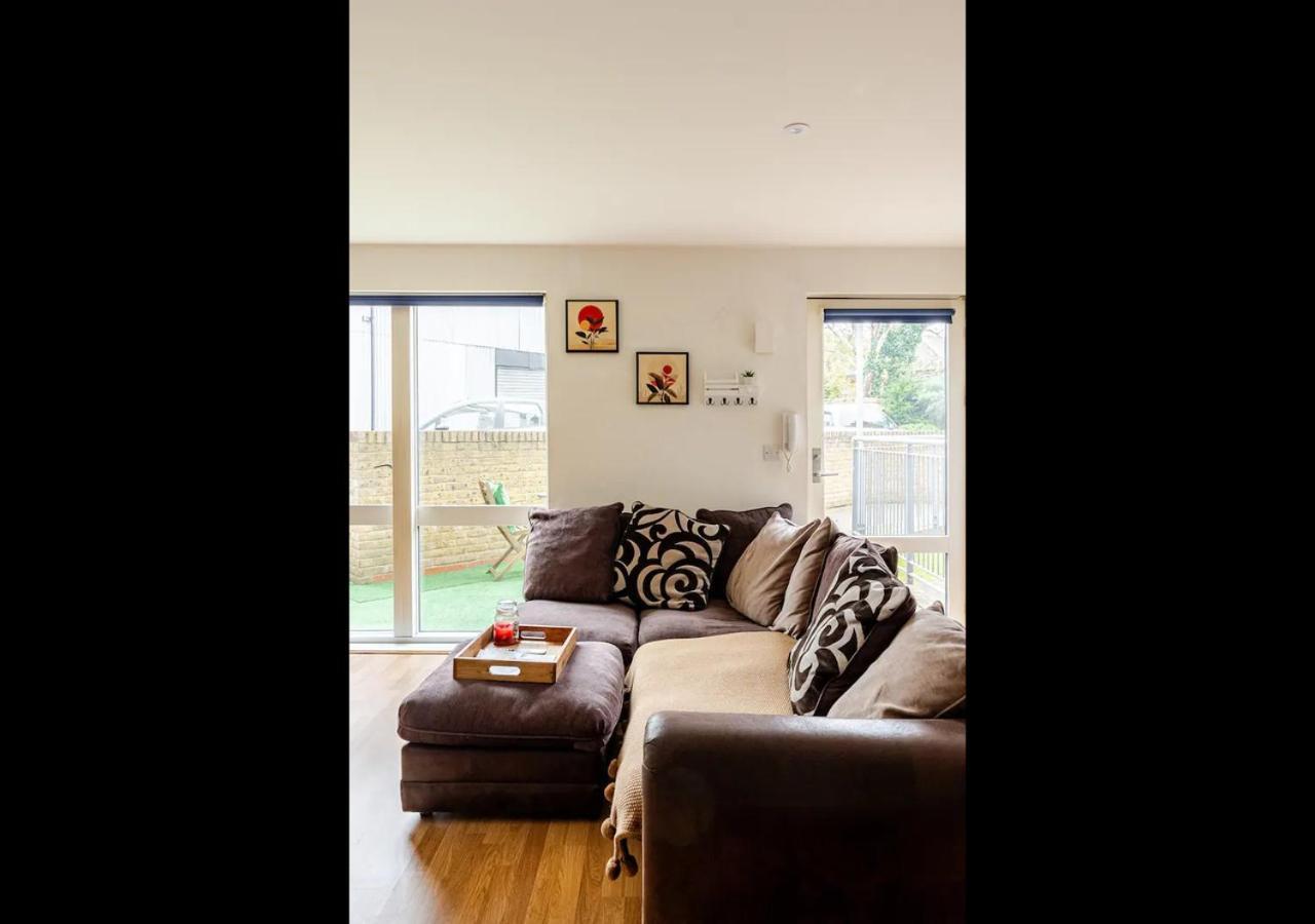 The Nest Of Forest Hill Londra